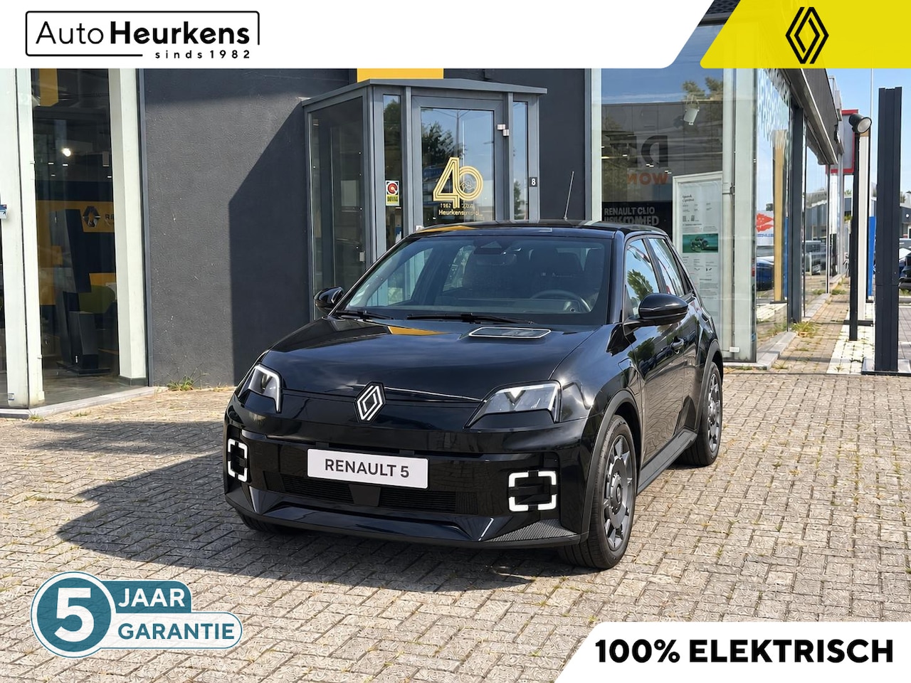 Renault 5 - Evolution 150 pk Comfort Range l € 300 voorraadvoordeel! l Vierseizoenenbanden l 5 jaar fa - AutoWereld.nl