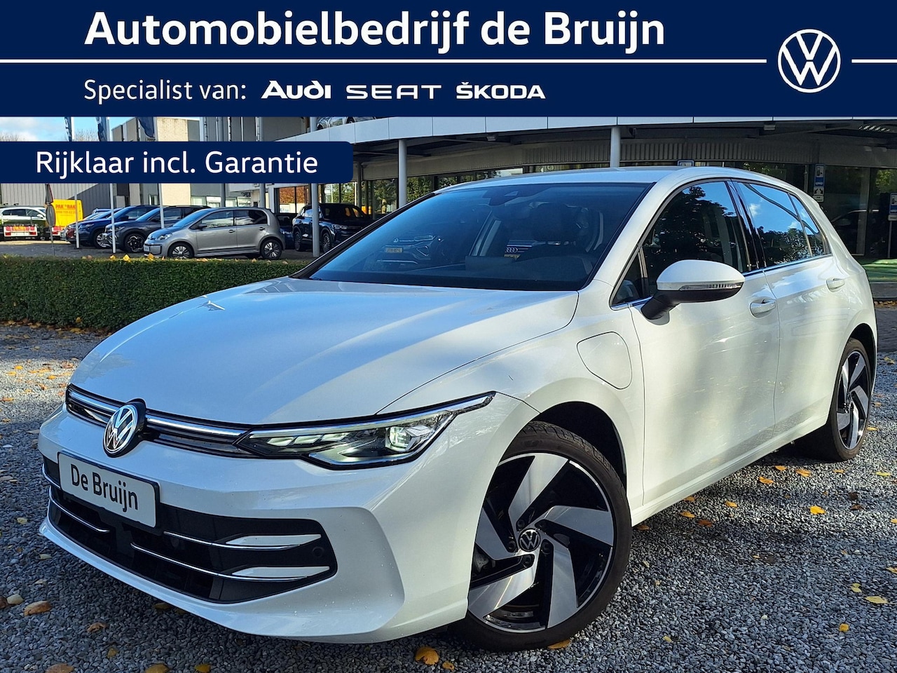 Volkswagen Golf - 1.5 DSG Hybrid Style (5j gar,Trekhaak,Camera,Ergo) - AutoWereld.nl