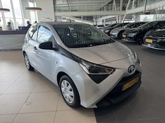 Toyota Aygo - 1.0 VVT-i x