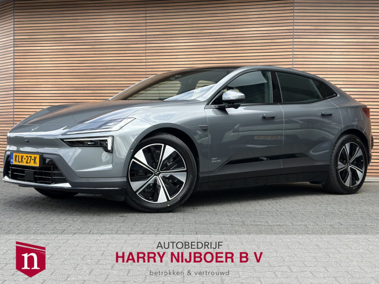 Polestar 4 - Long Range Single motor 100 kWh Cruise control adaptief / Panoramadak / 360 Camera - AutoWereld.nl