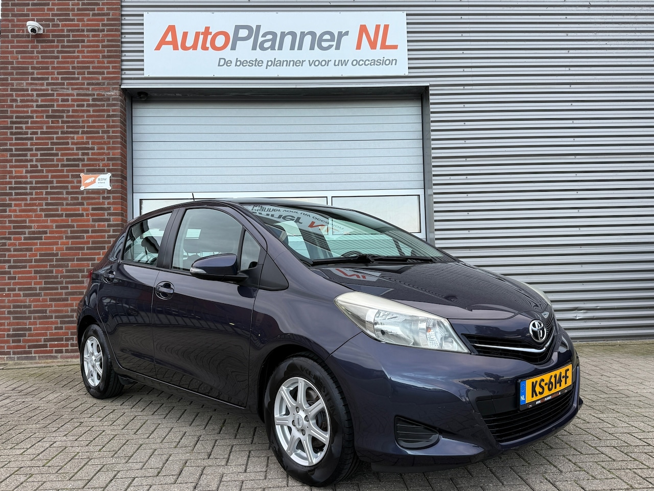 Toyota Yaris - 1.3 VVT-i Aspiration I 5-Deurs I Airco I Navi - AutoWereld.nl
