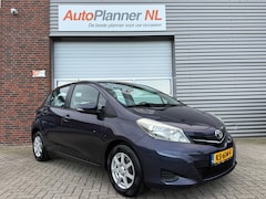 Toyota Yaris - 1.3 VVT-i Aspiration I 5-Deurs I Airco I Navi