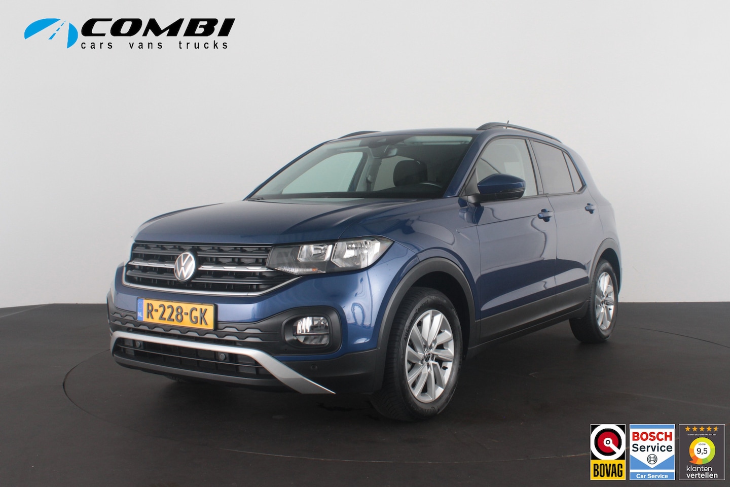 Volkswagen T-Cross - 1.0 TSI Life > All season banden/ACC/PDC V+A/Navigatie via Apple Carplay/Android Auto - AutoWereld.nl