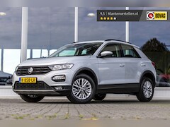 Volkswagen T-Roc - 1.0 TSI Style Business | Stoelver. | Parkeersens. | Carplay