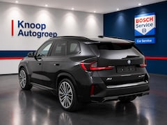 BMW X1 - xDrive30e | M Sport | Alcantara/Leer | Pano | Adaptive LED | HUD | 19 inch ( Vestiging - N