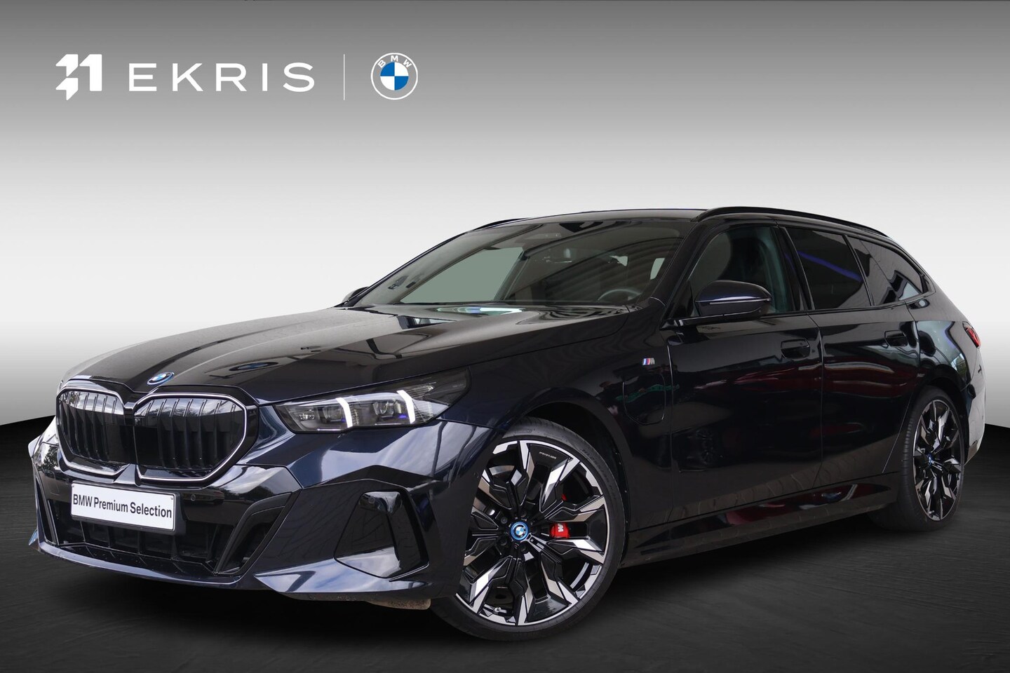BMW 5-serie Touring - 530e xDrive | SOH 100% | M Sport Pro | Driving Assistant Professional | Panoramadak | Trek - AutoWereld.nl