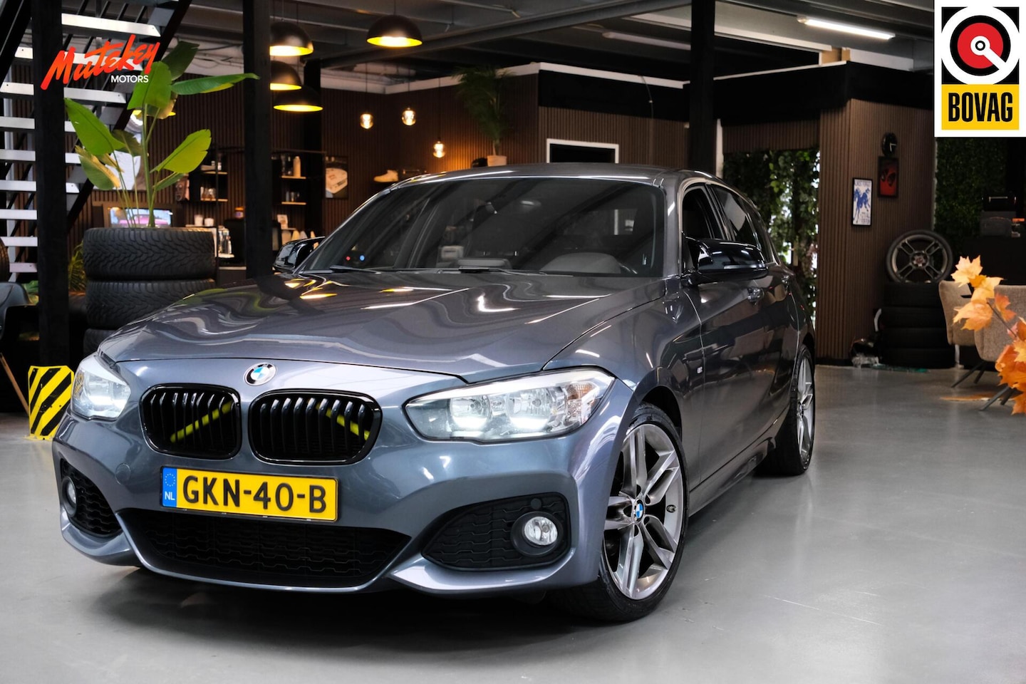 BMW 1-serie - 116i M Sport |1e eigenaar | Alcantara - AutoWereld.nl