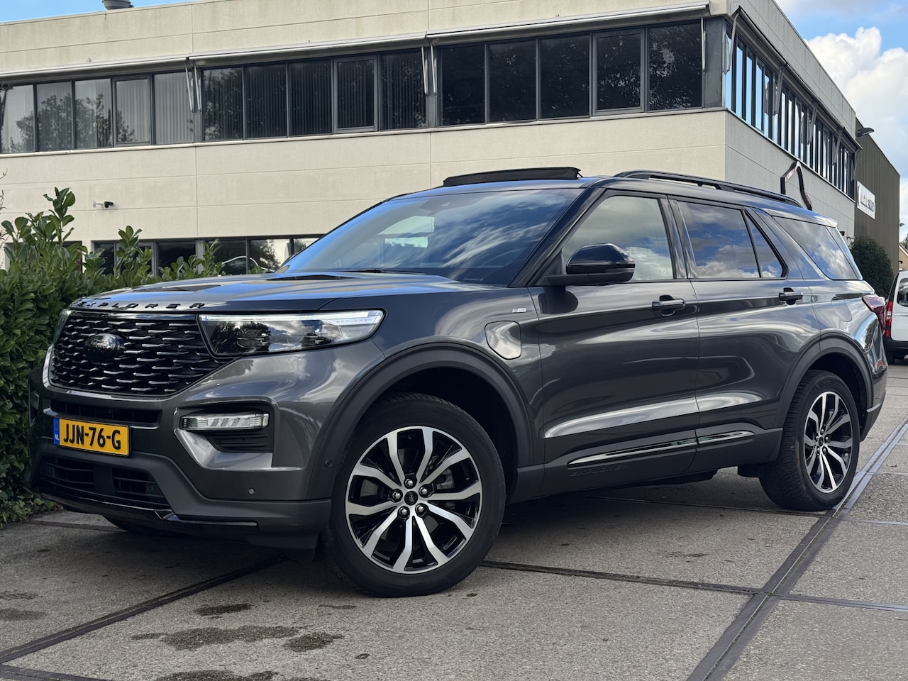 Ford Explorer - 3.0 V6 EcoBoost PHEV ST-Line 7p. |PANO|360CAM|B&O|TREKHAAK|DEALER ONDERH.| 17367 - AutoWereld.nl