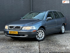 Volvo V40 - 1.6 Europa Prestige TREKHAAK|LEDER|AIRCO|ELEK RAMEN|NWE APK