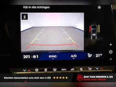 Renault Austral - 1.2 E-Tech full hybrid 200 evolution | DEMO | SAFETY PACK | DAB | APPLE | CAMERA