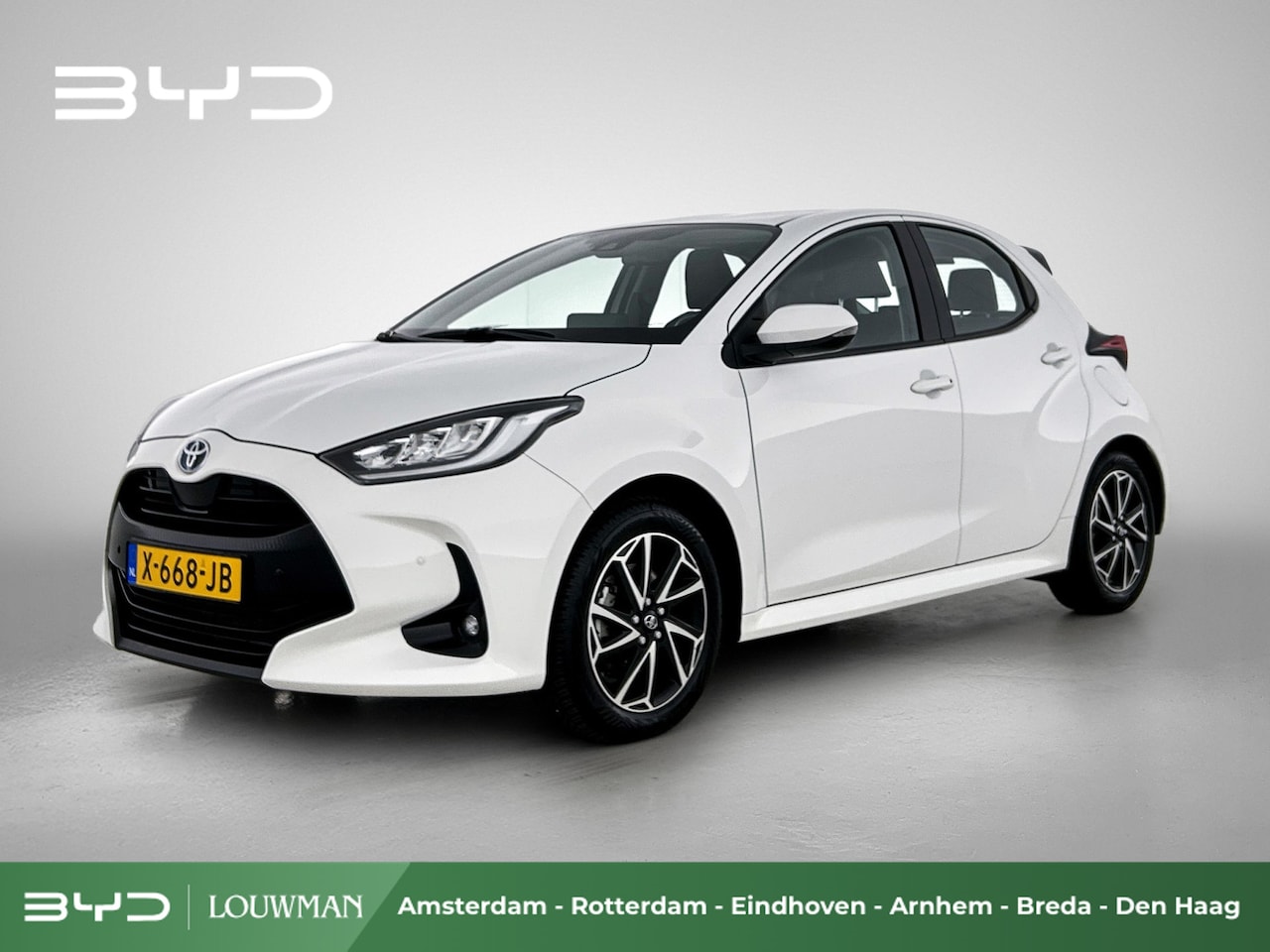 Toyota Yaris - 1.5 Hybrid Dynamic | 16" spaakvelgen | Eerste eigenaar | - AutoWereld.nl