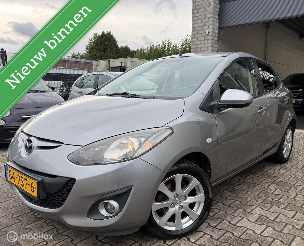 Mazda 2 - 1.3 GT-M Line / 5DRS / BJ 2011 / 151.000KM / NL Auto - AutoWereld.nl