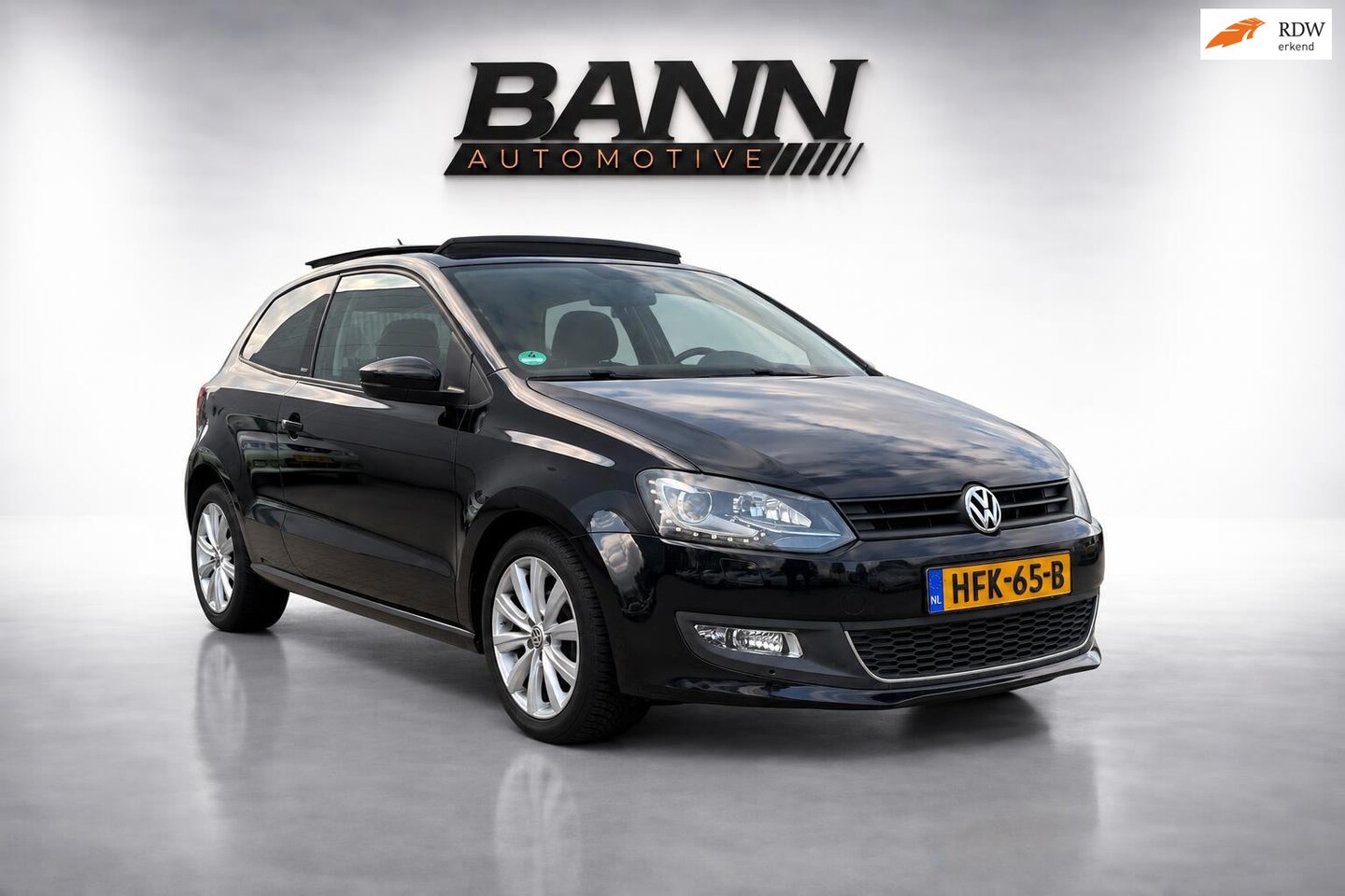 Volkswagen Polo - 1.2 TSI Highline|Pano|stoelverw|Xenon|led|clima|cruise - AutoWereld.nl