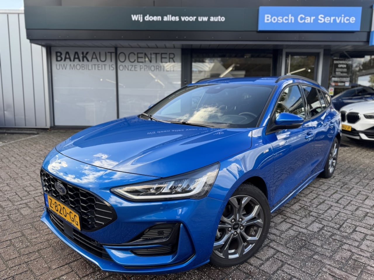 Ford Focus Wagon - 1.0 EcoBoost Hybrid ST Line | Navi | Climate | Carplay - AutoWereld.nl