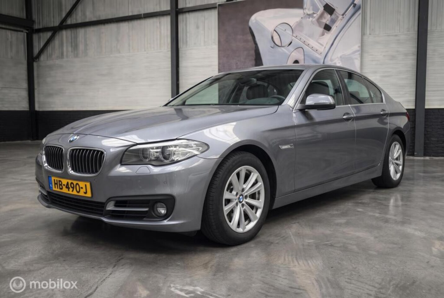 BMW 5-serie - 520I AUT.|COMFORTSTOELEN|SCHUIFDAK| DEALER ONDERHOUDEN| - AutoWereld.nl