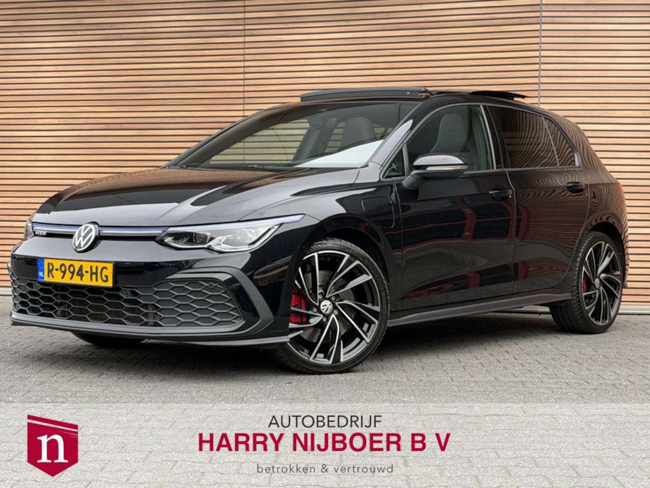 Volkswagen Golf - 1.4 eHybrid GTE Panodak / Adapt. cruise / Clima / Carplay - AutoWereld.nl
