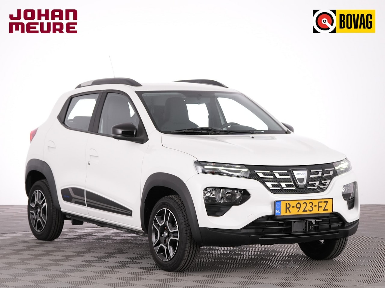 Dacia Spring - Comfort Plus 27 kWh *SOH: 92%* NAVI | CAMERA | AIRCO ! - AutoWereld.nl