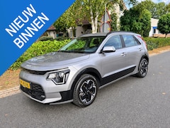Kia Niro EV - DynamicLine 64.8 kWh 204PK 1e EIGENAAR