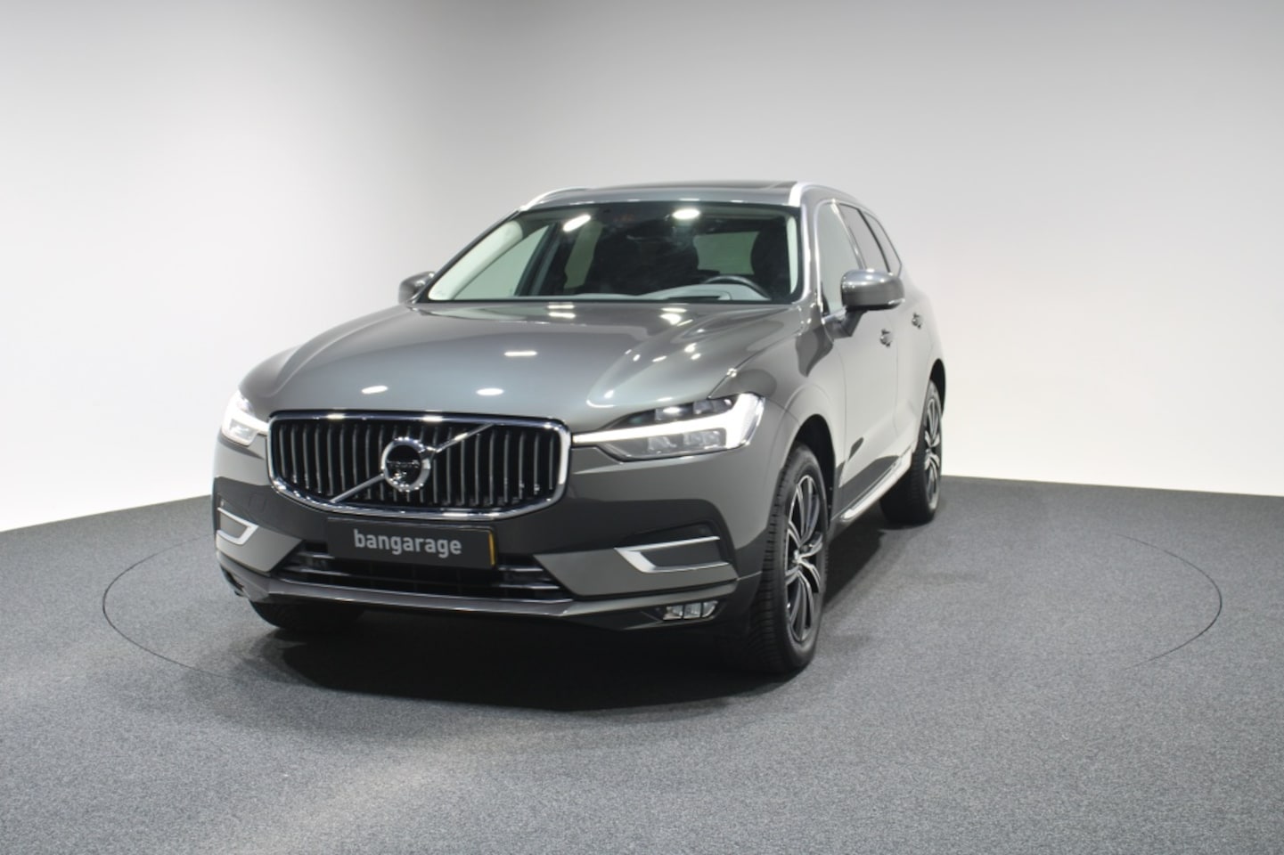 Volvo XC60 - 2.0 B5 Inscription 56000km ! - AutoWereld.nl