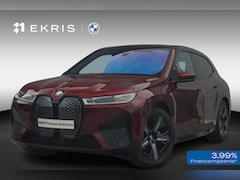 BMW iX - xDrive40 | Sportpakket | Bowers & Wilkins | Panoramadak Sky Lounge | Stoelventilatie | Dri