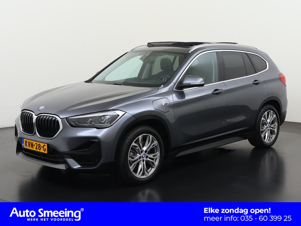 BMW X1 - xDrive25e Sport Line | Panoramadak | Camera | Zondag Open! - AutoWereld.nl