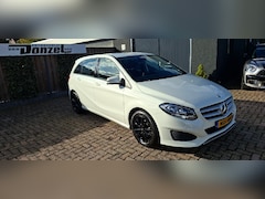 Mercedes-Benz B-klasse - 180 Business AUTOMAAT - NAVIGATIE
