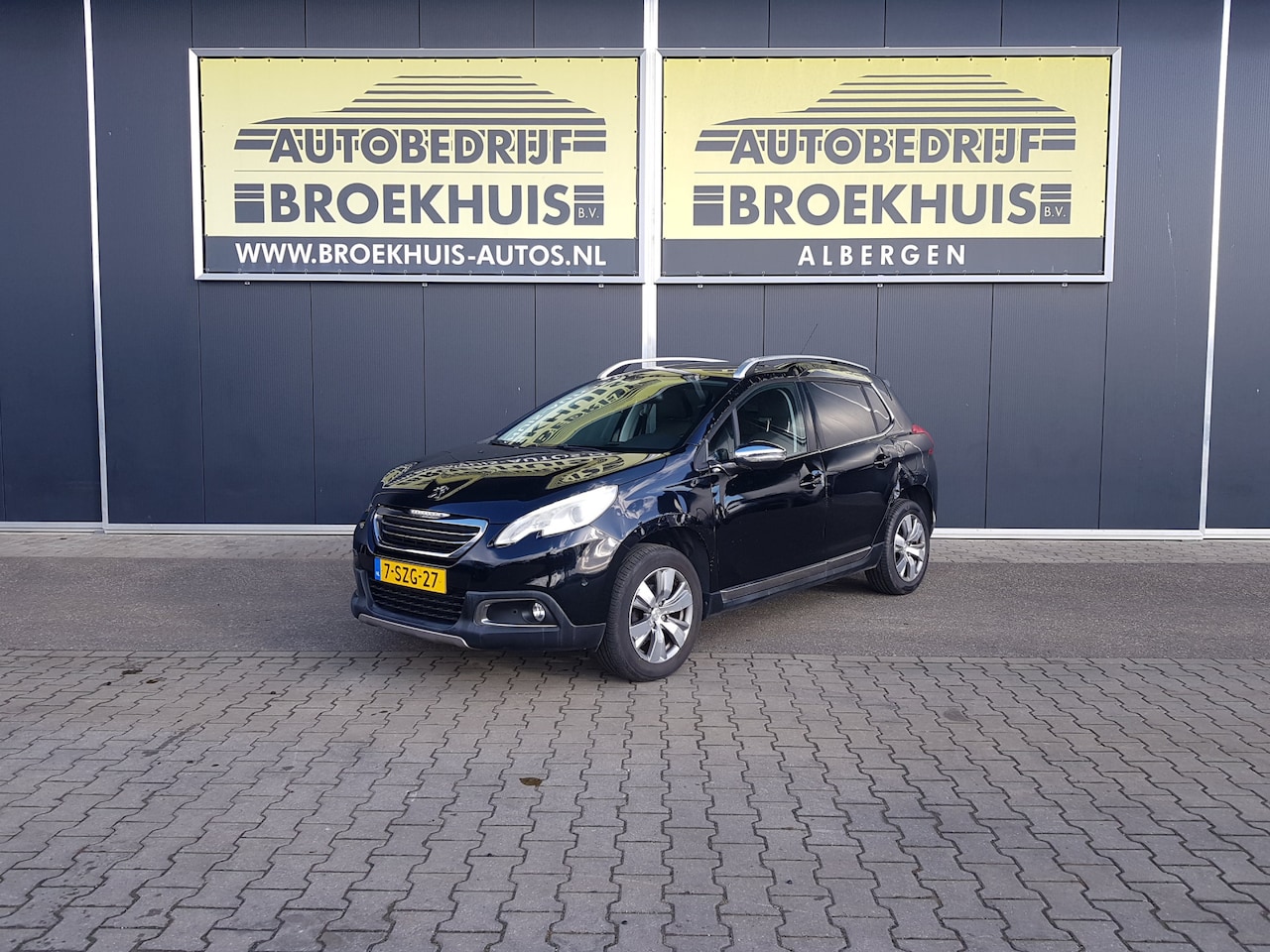Peugeot 2008 - 1.2 VTi Allure Pack Premium Plus 1.2 VTi Allure Pack Premium Plus - AutoWereld.nl