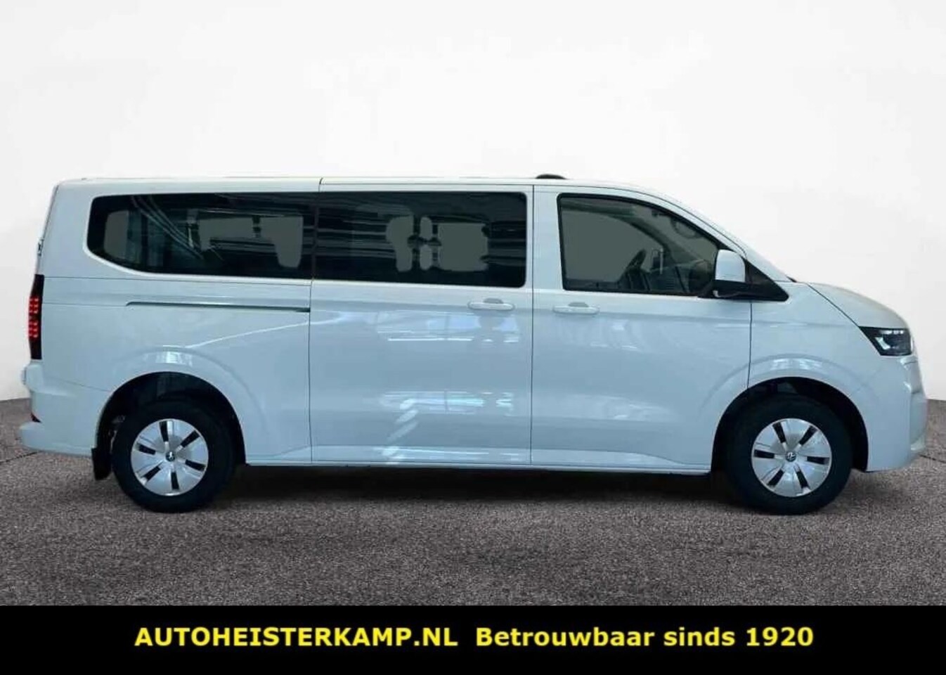 Volkswagen e-Transporter - 34 L2H1 64 kWh 39.950 EX BTW - AutoWereld.nl