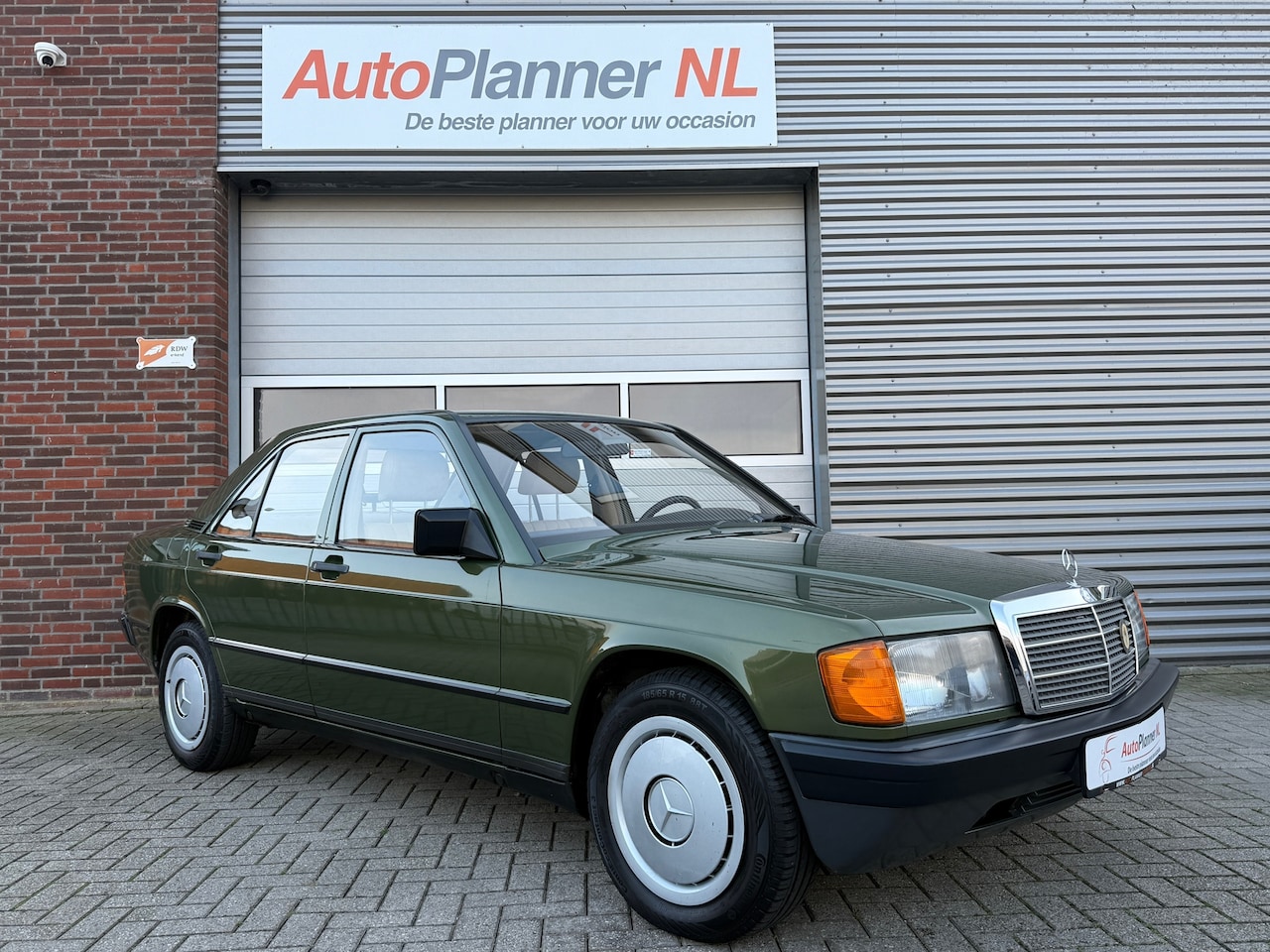 Mercedes-Benz 190-serie - 2.0 D I Belastingvrij I Nette staat - AutoWereld.nl