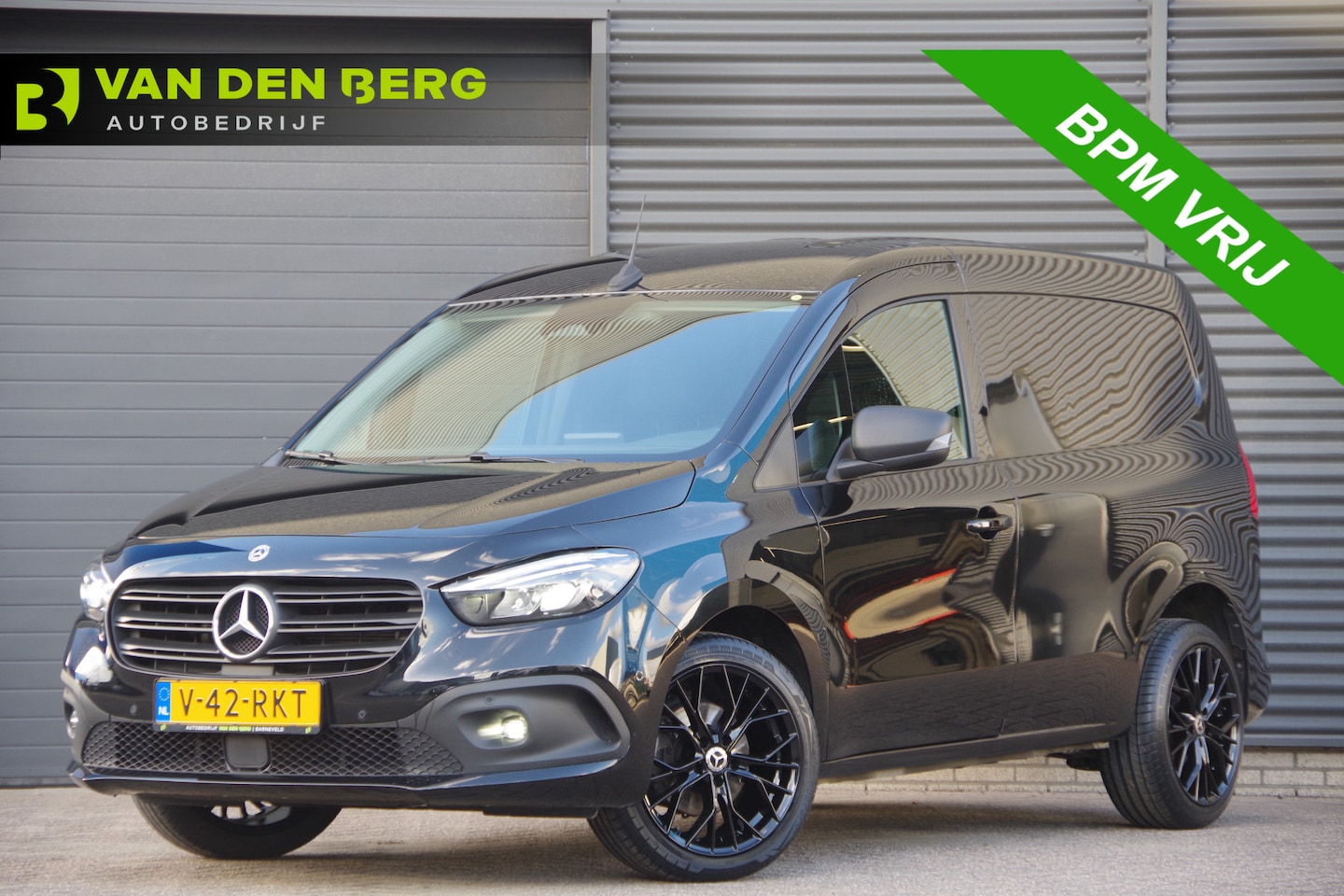 Mercedes-Benz Citan - 112 CDI L1 AUT. LED, STOELVERWARMING, CAMERA, NAVI, CLIMA, CRUISE, CARPLAY, PARK ASSIST - AutoWereld.nl