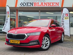 Skoda Octavia Combi - 1.5 e-TSI Bns Edition Plus Automaat BJ.2021 / Navi / Clima / Keyless / 17"Lmv / Sfeerverl.