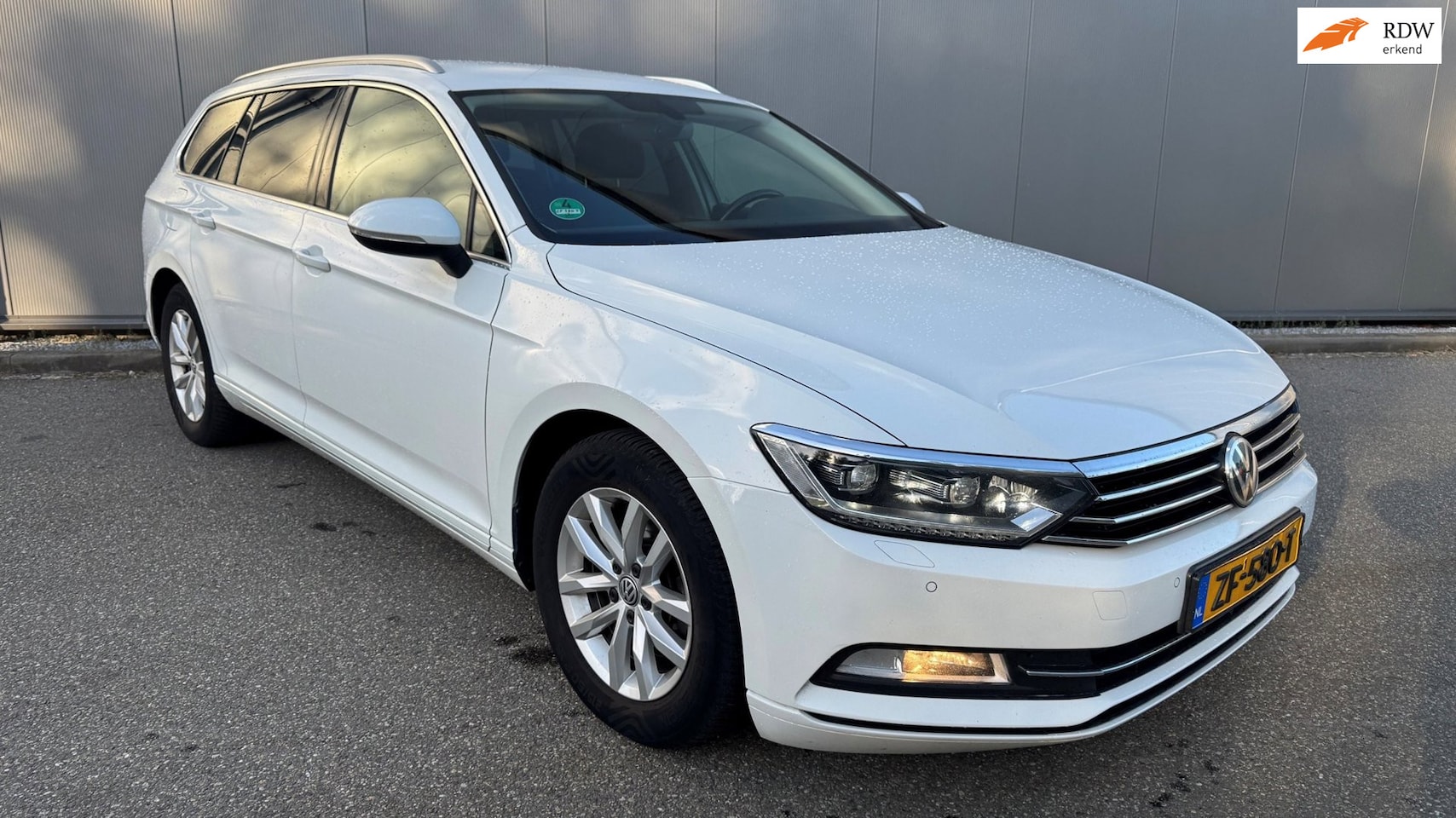 Volkswagen Passat Variant - 1.5 TSI Comfortline Business automatic - AutoWereld.nl