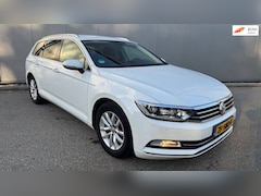 Volkswagen Passat Variant - 1.5 TSI Comfortline Business automatic