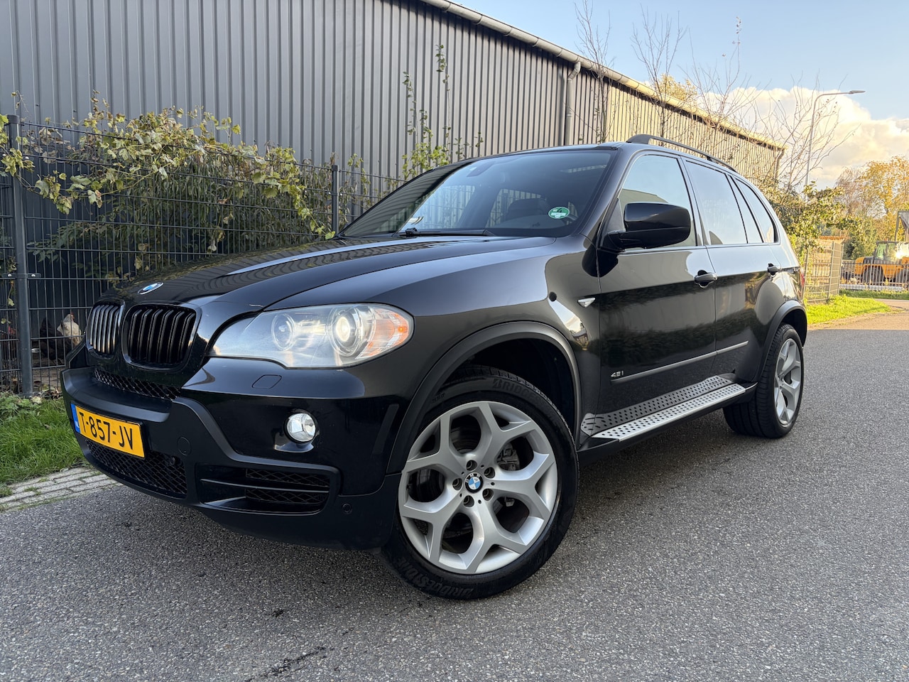 BMW X5 - xDrive48i High Executive / AUTOMAAT / PANORAMADAK / 7 PERSOONS / DVD / YOUNGTIMER - AutoWereld.nl