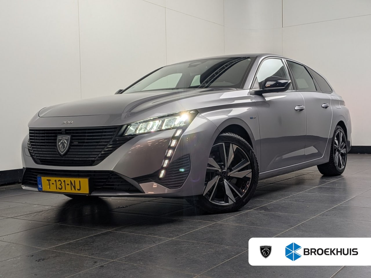 Peugeot 308 SW - 1.6 Plug-in Hybrid 180 Active Pack Business | Dealer Onderhouden! | Trekhaak | Stoelverwar - AutoWereld.nl