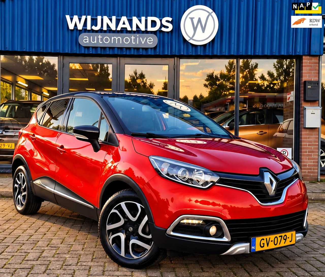 Renault Captur - 1.2 TCe Xmod Trekhaak Stoelvw Camera Leer - AutoWereld.nl