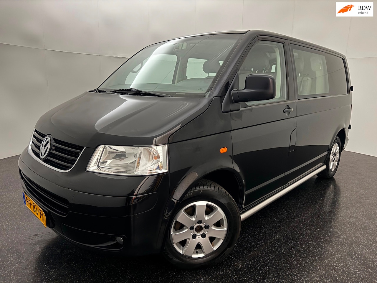 Volkswagen Transporter - 1.9 TDI 300 T800 Baseline Budgetline DC Cruise/Trekhaak/Camera - AutoWereld.nl