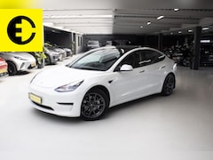 Tesla Model 3 - Long Range AWD 75 kWh | SOH 88.2%| Pano | Stoelverwarming