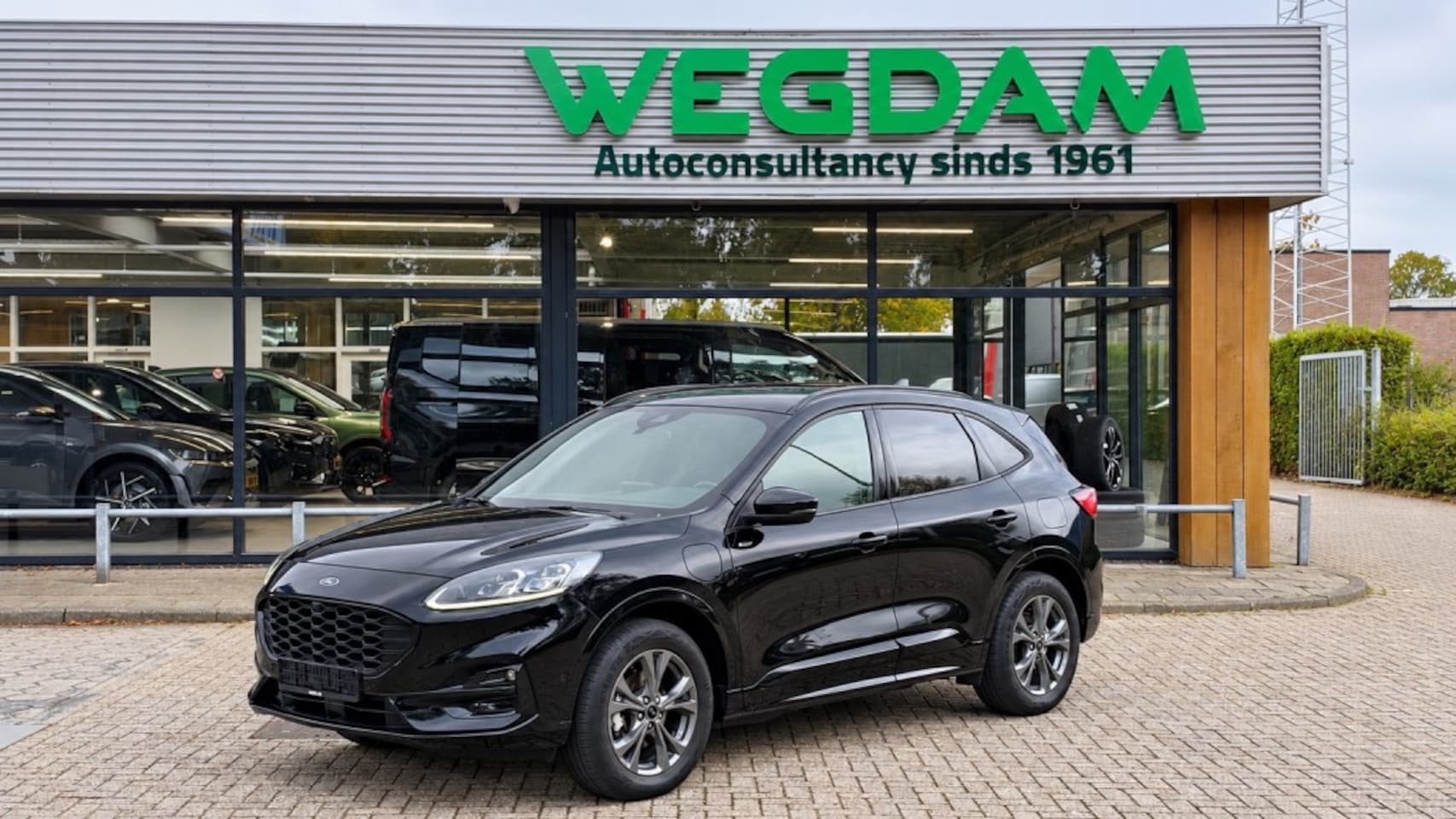 Ford Kuga - 2.5 PHEV ST-LINE X / Trekhaak+Winter - AutoWereld.nl