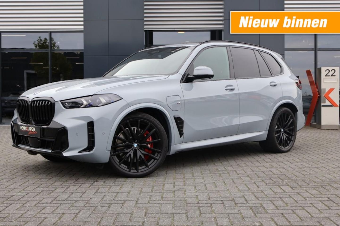 BMW X5 - xDrive 50e M Sport Pro/ Panodak / 22 LM /Trekhaak wegklb./ Sportpakket pro/ Harman Kardon/ - AutoWereld.nl