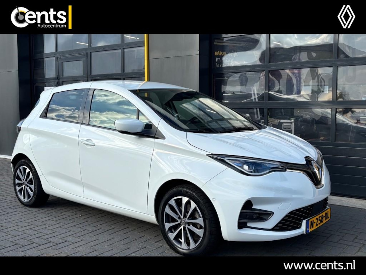 Renault Zoe - R135 Intens 52 kWh Koopaccu SOH 95 % Camera CCS Snellader - AutoWereld.nl