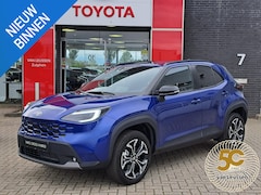 Toyota Yaris Cross - 1.5 Hybrid 130 Dynamic NIEUW IN DE SHOWROOM DIRECT LEVERBAAR COMFORT PACK JUNIPER BLUE MET