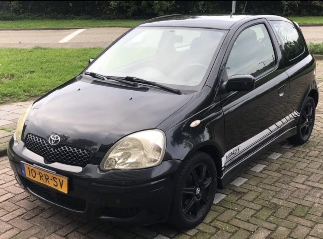 Toyota Yaris - 1.3 VVT-i Sol 1.3 VVT-i Sol - AutoWereld.nl