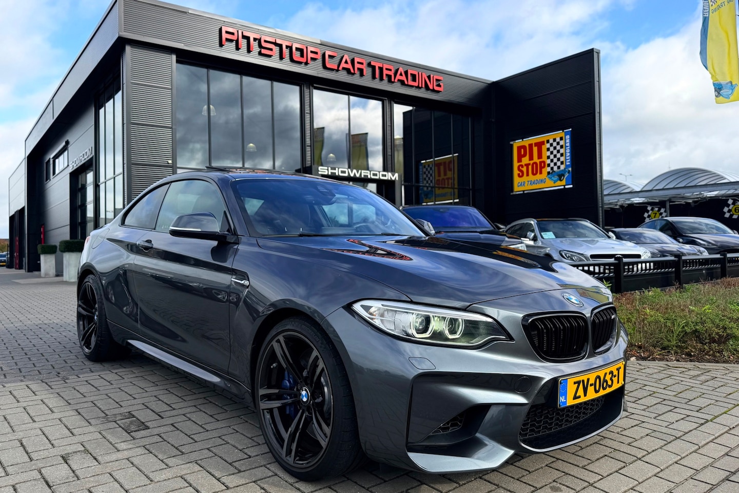 BMW 2-serie Coupé - M2 DCT M2 DCT, Pano, M-Performance uitlaat, Memory! - AutoWereld.nl