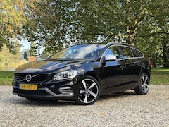 Volvo V60 - T3 Nordic+ R-Design, Trekhaak* Dealer O.H