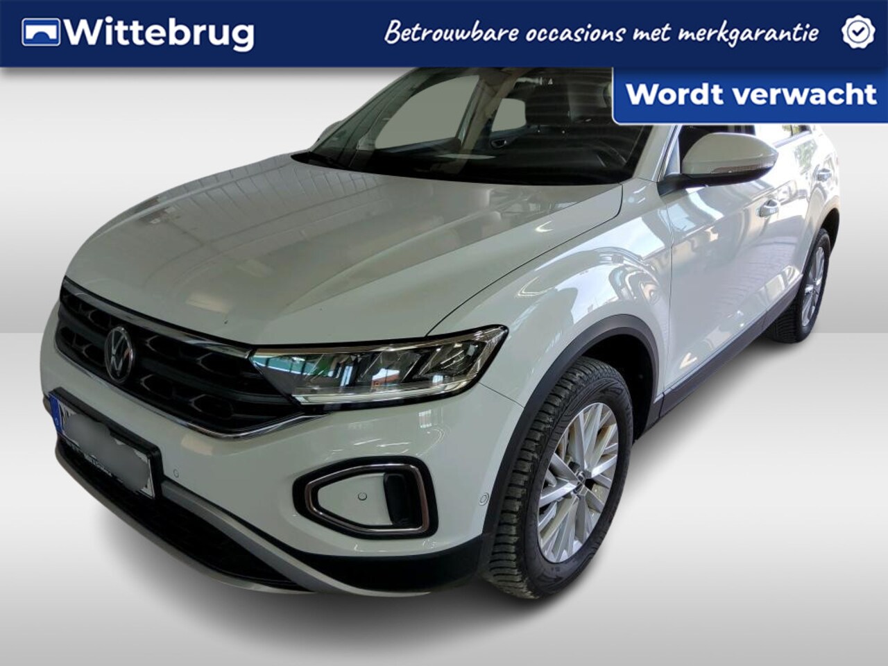Volkswagen T-Roc - 1.5 TSI 150pk Life / Afneembare trekhaak / PDC V+A / App-Connect / Virtual Cockpit / 16'' - AutoWereld.nl