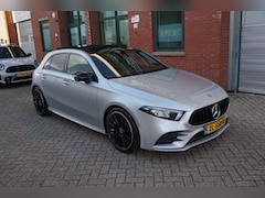 Mercedes-Benz A-klasse - 180 Business Solution AMG Night Pano, Sfeer, Camera