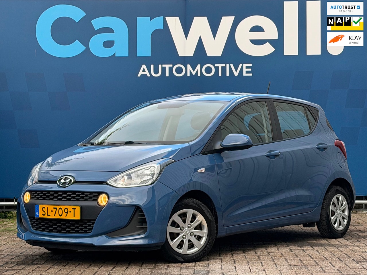 Hyundai i10 - 1.0i Comfort|2e Eigenaar|Navi|AppleCarPlay|Airco|Cruise|ElekRamen|Isofix|VolledigOnderhoud - AutoWereld.nl
