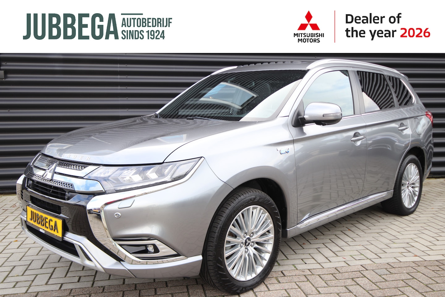Mitsubishi Outlander - 2.4 PHEV Instyle Opendak, Adaptive Cruise - AutoWereld.nl