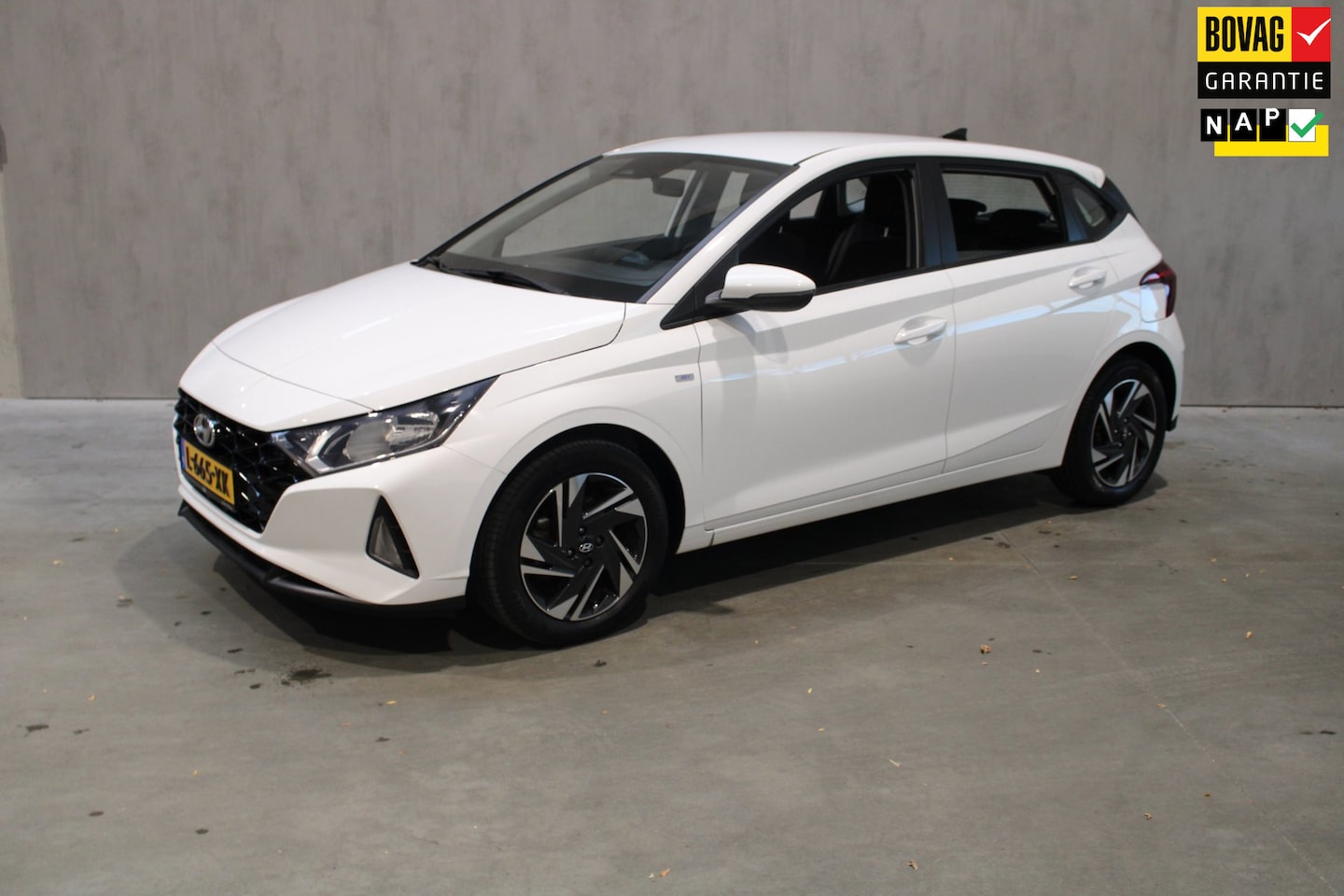 Hyundai i20 - 1.0 T-GDI Comfort Carplay/Camera Lichtmetalen velgen 12 maanden bovag! - AutoWereld.nl